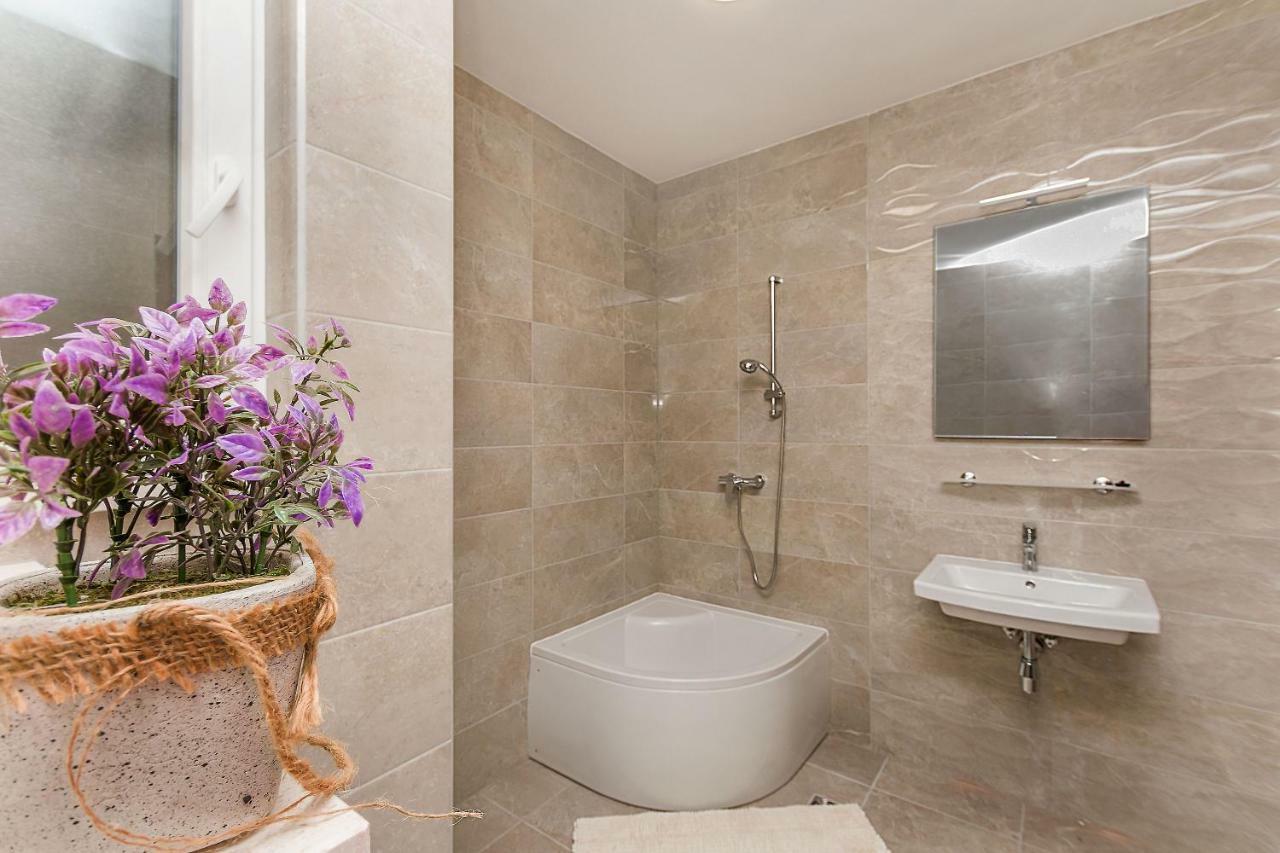 Apartments Danolic 2 Писак Екстер'єр фото