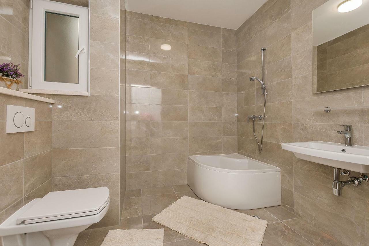 Apartments Danolic 2 Писак Екстер'єр фото